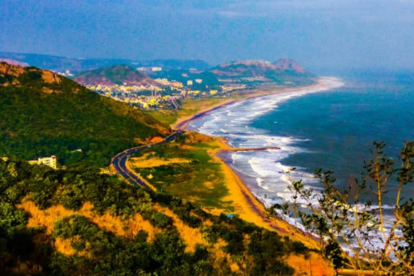 Hyderabad to Vizag taxi service